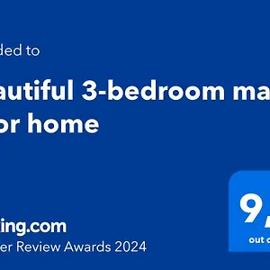 https://beautiful-3-bedroom-main-floor-home.calgaryhotelsearch.com