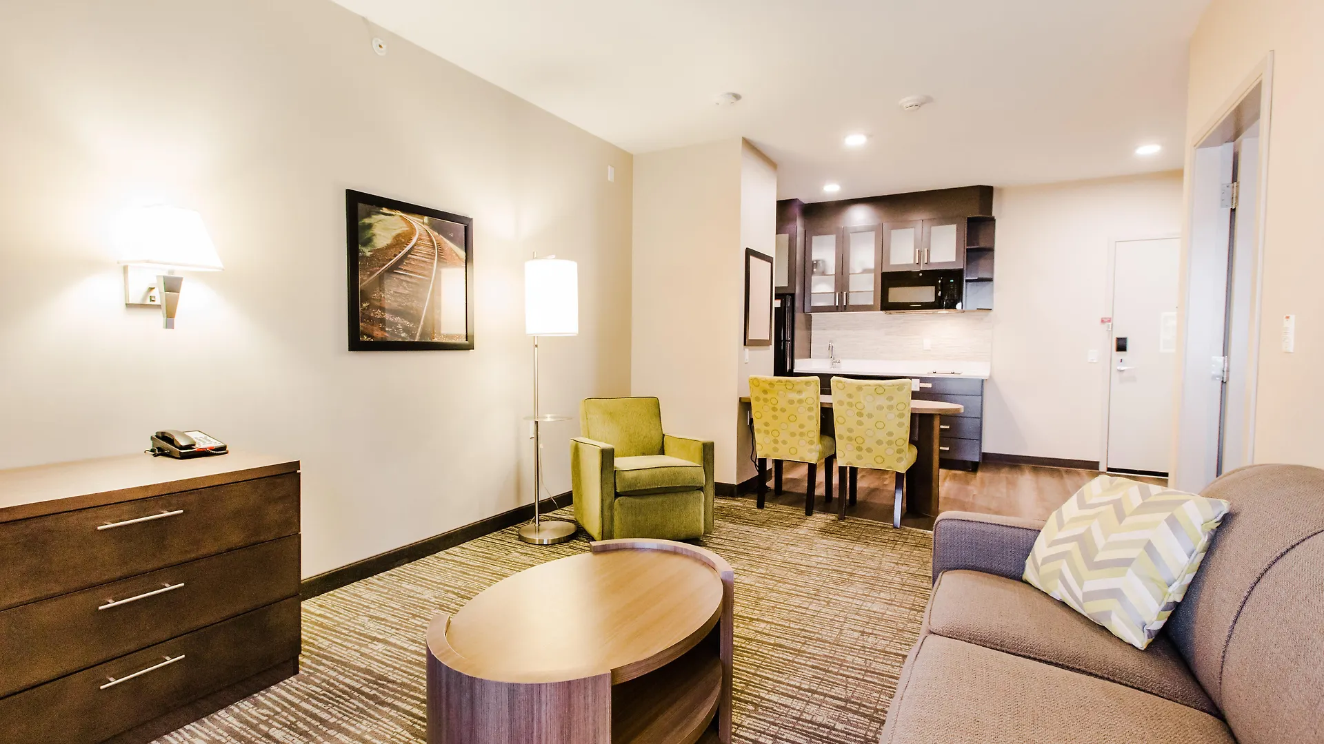 Candlewood Suites West Edmonton - Mall Area By Ihg