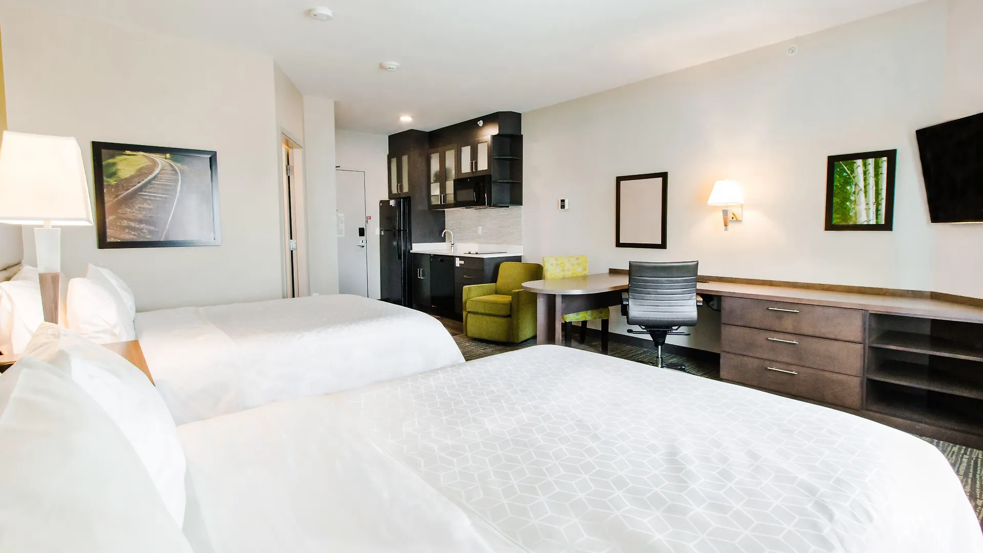 Candlewood Suites West Edmonton - Mall Area By Ihg Canada