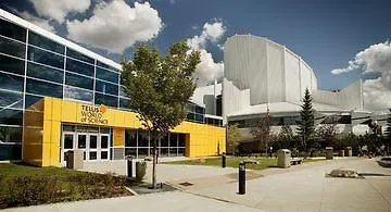 *** Hotel Candlewood Suites West Edmonton - Mall Area By Ihg Canada