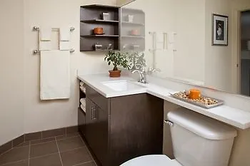Candlewood Suites West Edmonton - Mall Area By Ihg Hotel