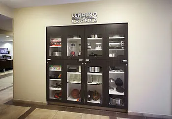 Candlewood Suites West Edmonton - Mall Area By Ihg Hotel